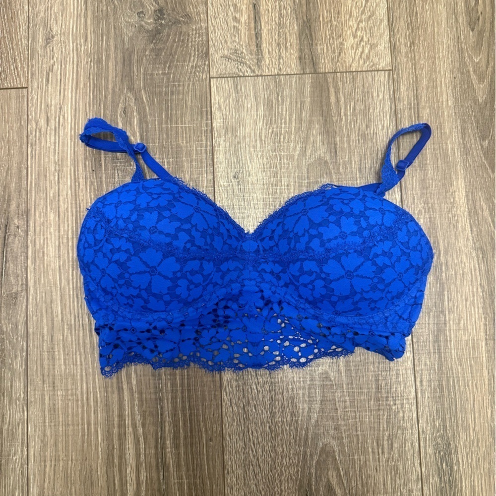 Victoria's Secret PINK Floral Lace Padded Bralette Royal Blue Size M Wide Band